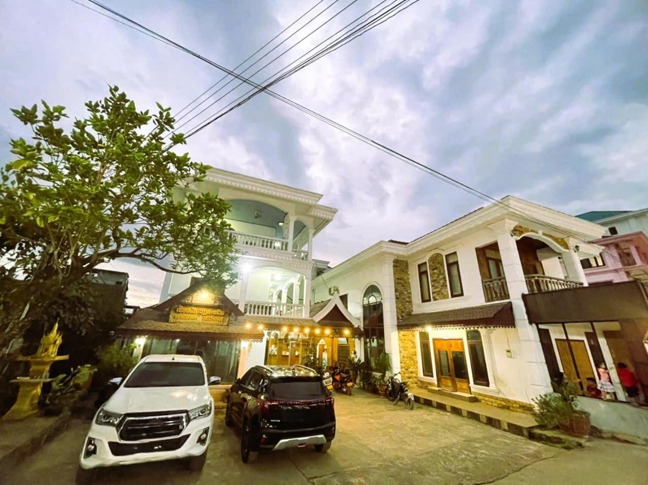 Walking Street Villa Ванг-В'єнг Екстер'єр фото